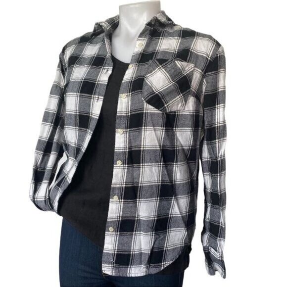 A New Day Gold Stitch Black and White Flannel Plaid Button Down Shirt Size XS - Picture 9 of 9